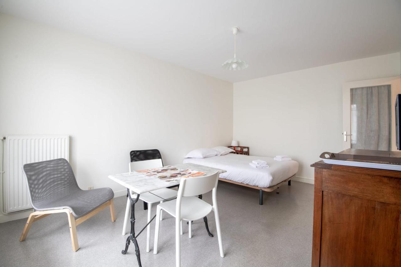 Ferienwohnung Beautiful F1 Bis In The Heights Of Tours #Private Parking Exterior foto
